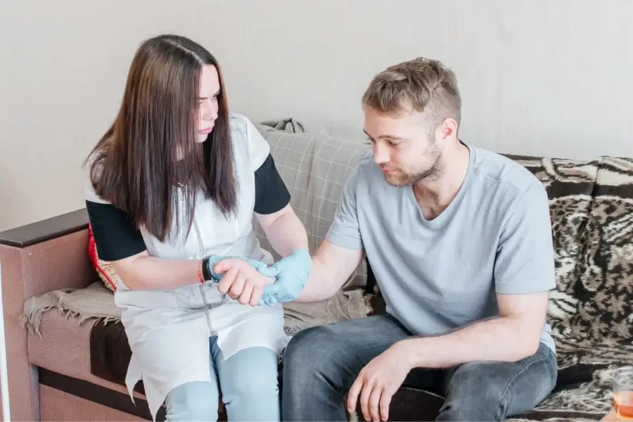 Нарколог на дом в Камышлове: быстро, недорого